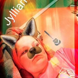 Meet your Posher, Jyllian